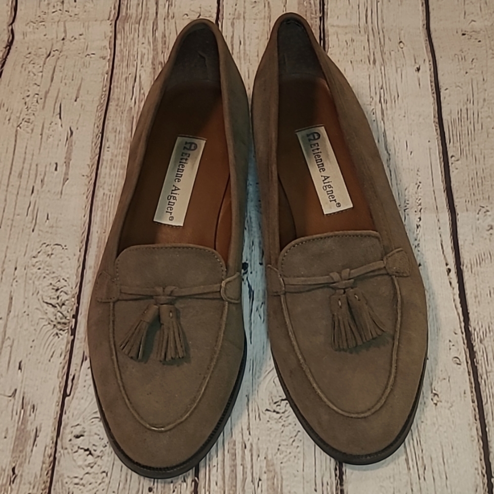 Etienne Aigner Ally Suede Tasseled Loafers Sz. 7.5